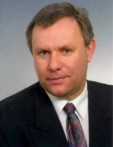 Klaus L.
